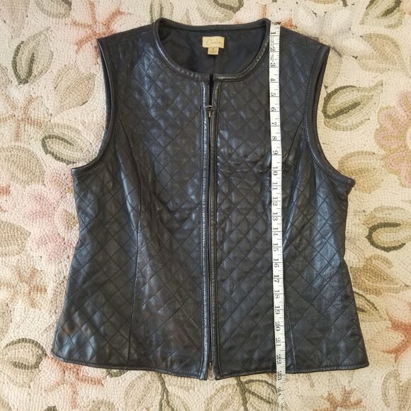 Caslon Leather Vest Quilted w/ Reversible Zipper - Picture 9 of 14